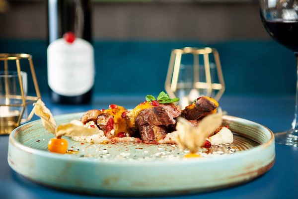 What's the Secret Behind Crafting the Ultimate French Macaron?