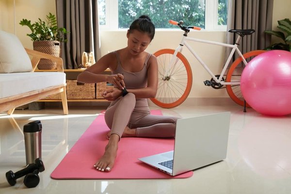 How to Utilize IoT for Real-Time Asset Tracking in Logistics?